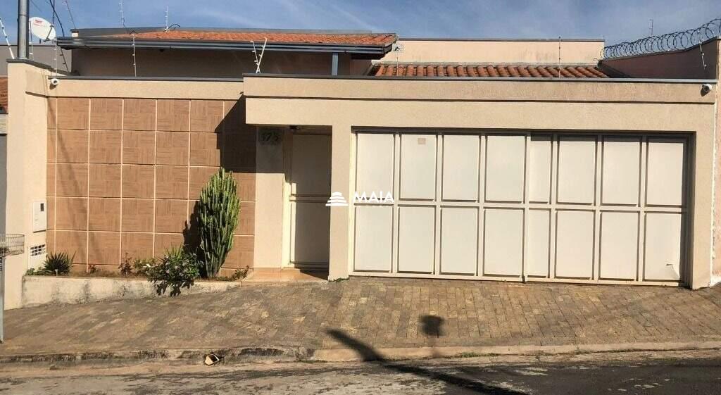 Casa à venda no bairro Oneida Mendes 