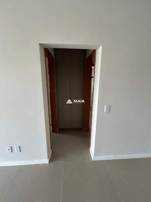 Apartamento à venda no Mercês: 