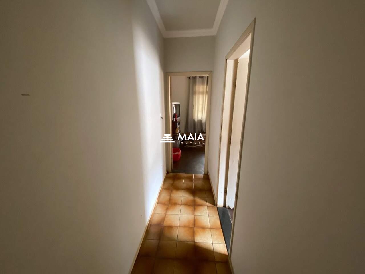 Casa à venda no Mercês: 