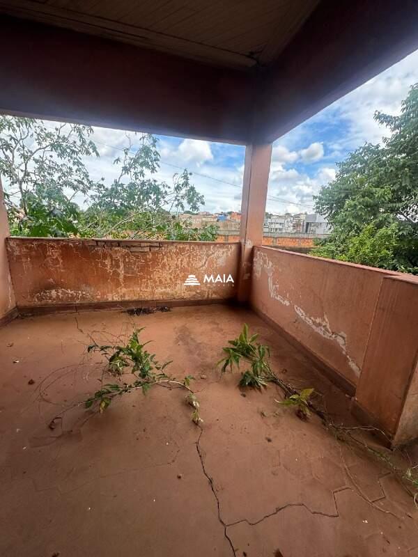 Terreno/Área à venda no São Benedito: 