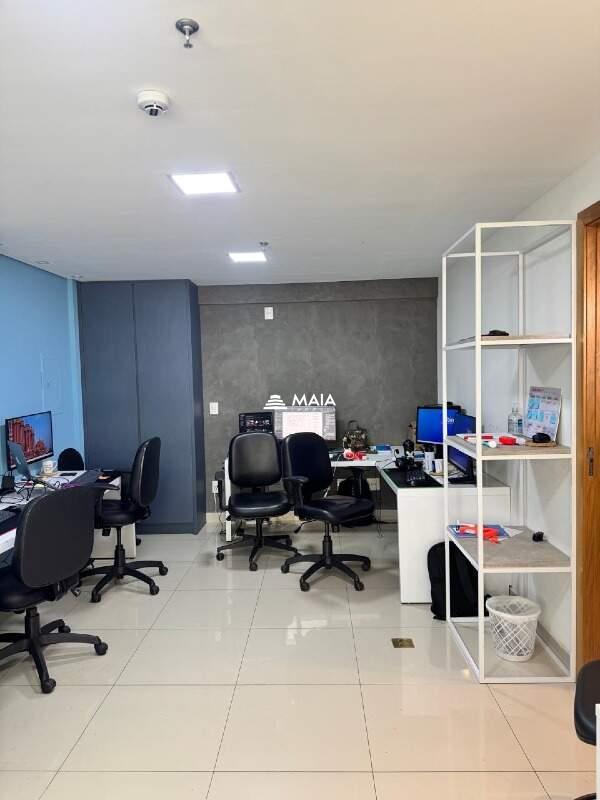 Comercial à venda no Santa Marta: 