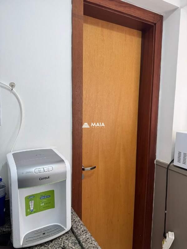 Comercial à venda no Santa Marta: 