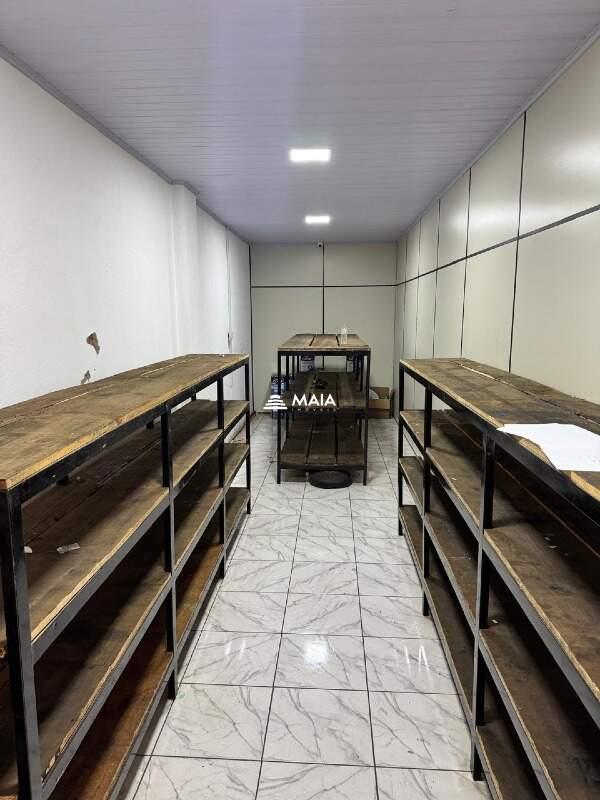 Galpão à venda no Parque das Laranjeiras: 