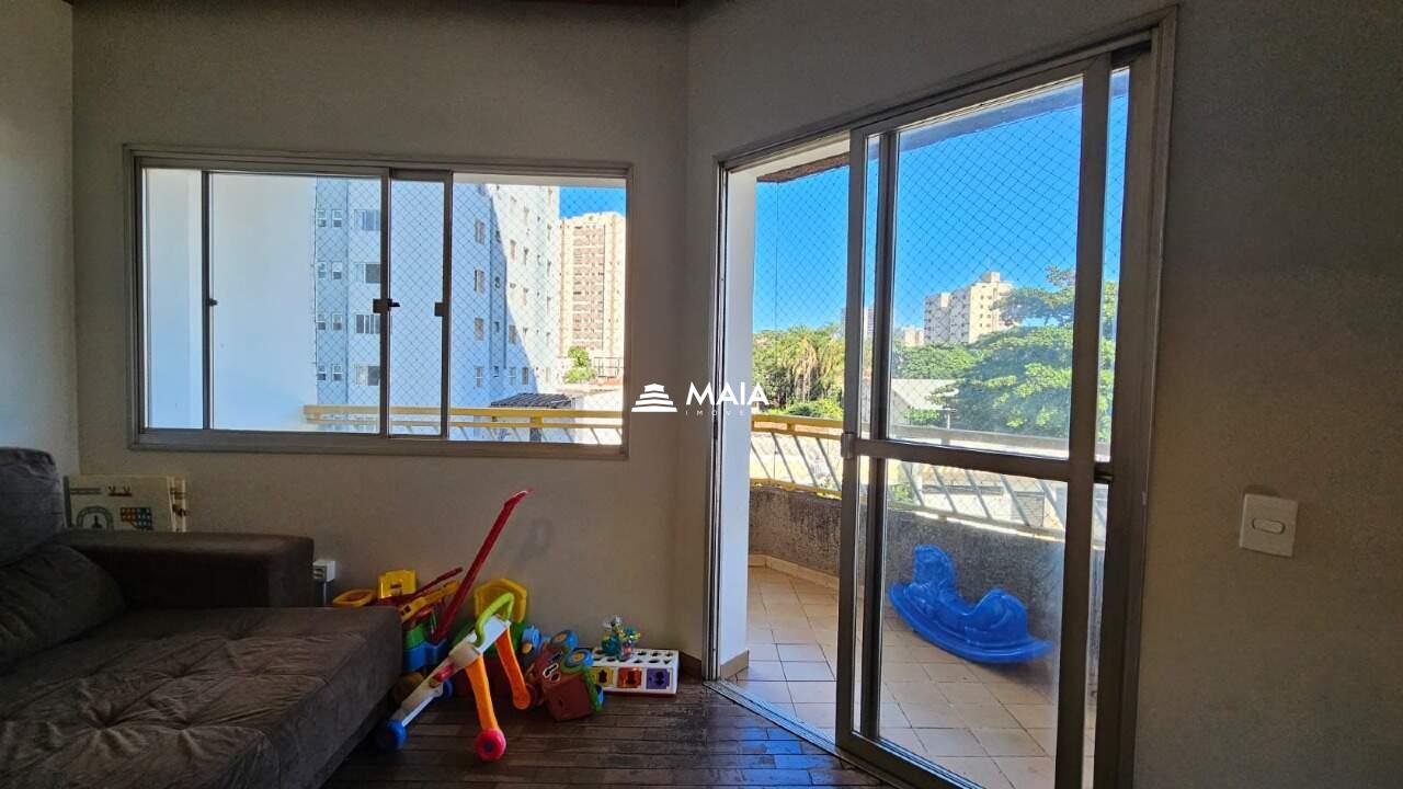 Apartamento à venda no Mercês: 