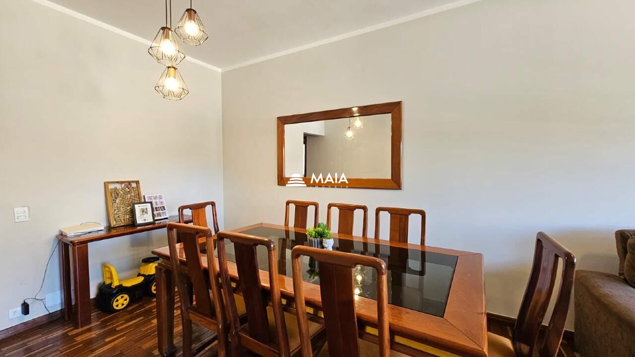 Apartamento à venda no Mercês: 