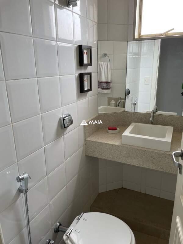 Apartamento à venda no Universitário: 