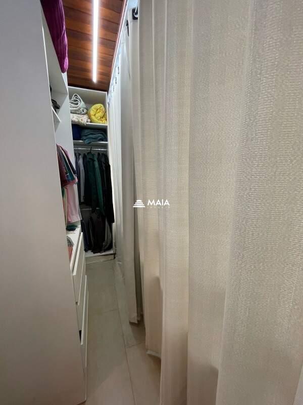 Apartamento à venda no Universitário: 