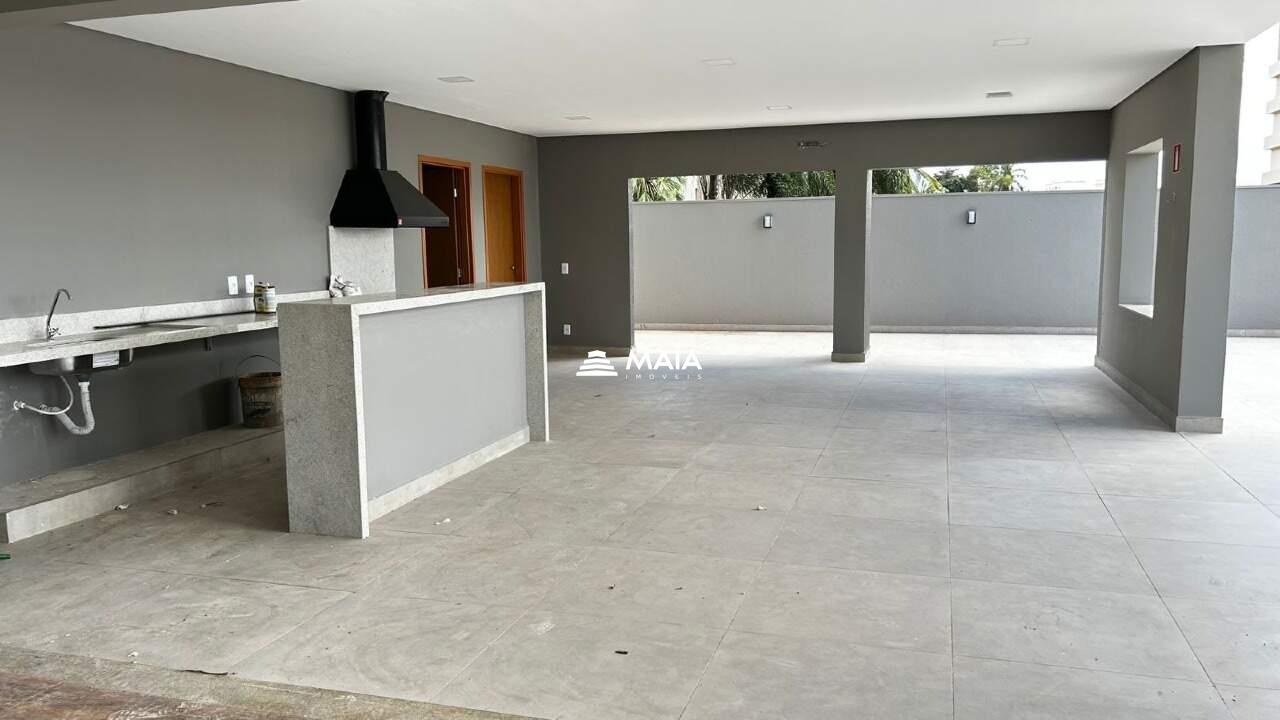 Apartamento à venda no Mercês: 