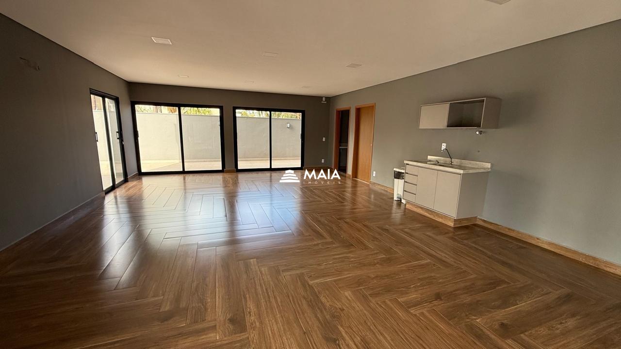 Apartamento à venda no Mercês: 