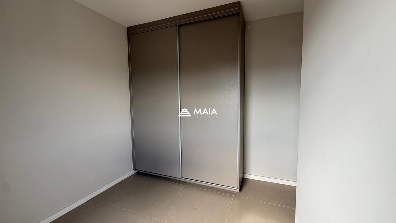 Apartamento à venda no Mercês: 