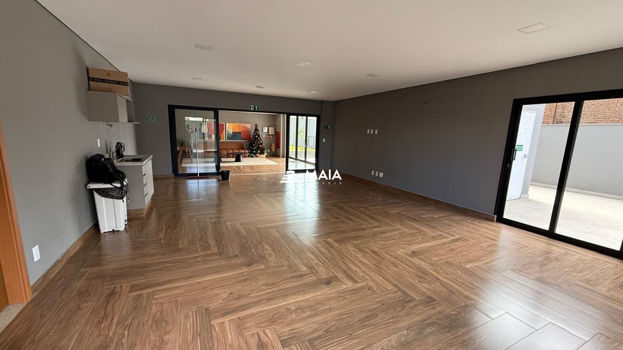 Apartamento à venda no Mercês: 