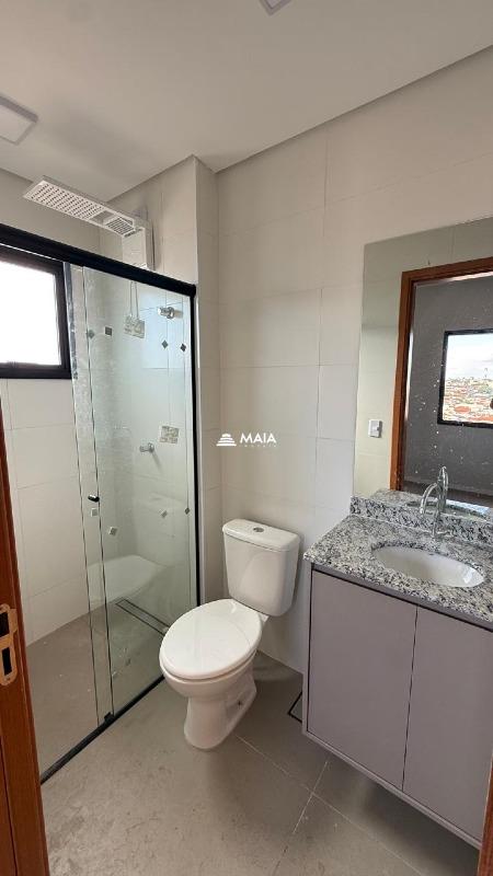 Apartamento à venda no Mercês: 