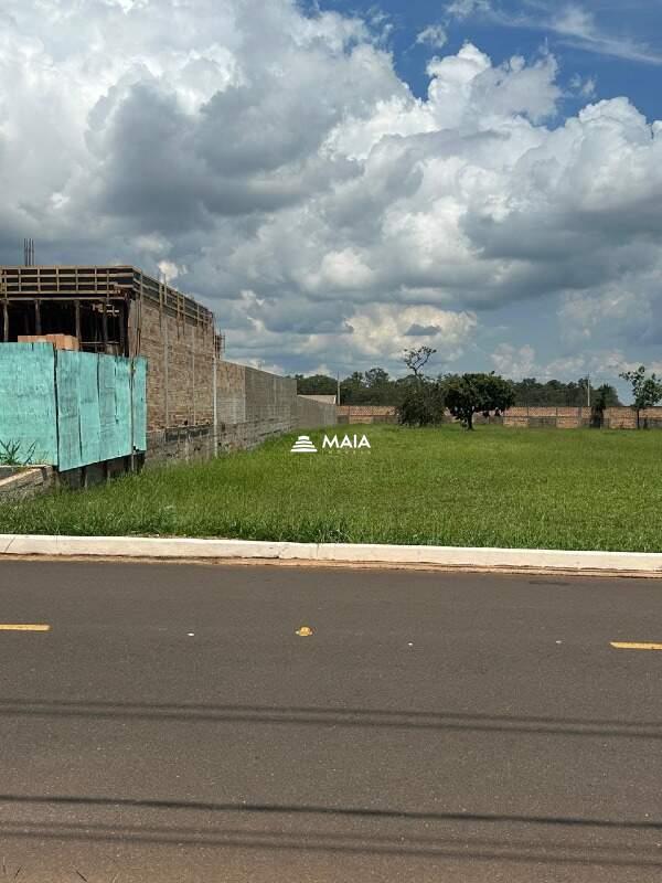 Terreno em Condomínio à venda no Residencial Mário de Almeida Franco: 