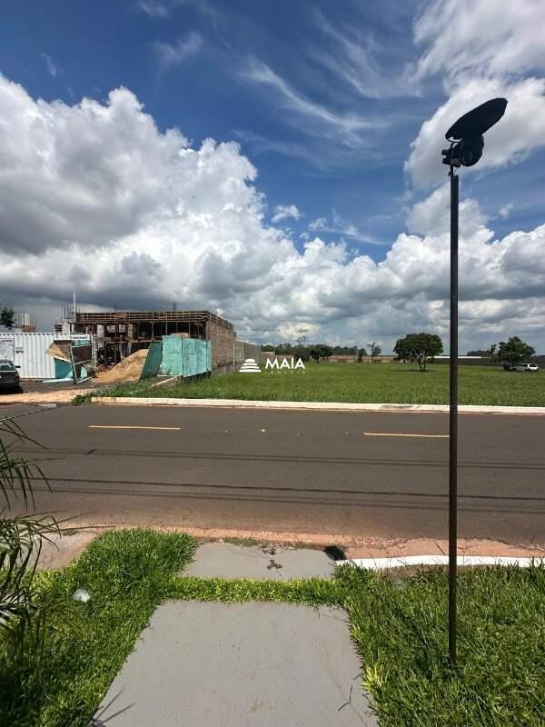 Terreno em Condomínio à venda no Residencial Mário de Almeida Franco: 