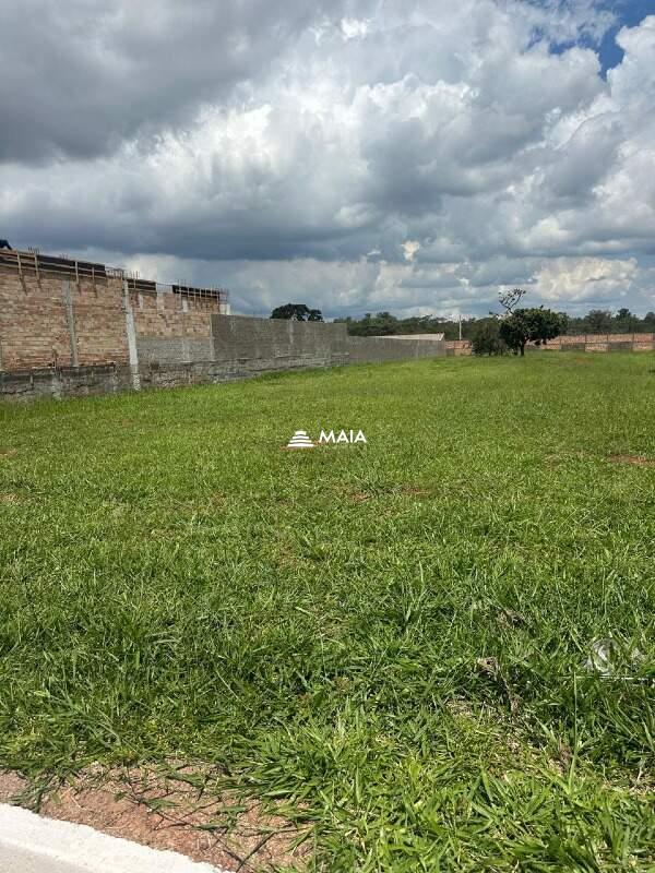 Terreno em Condomínio à venda no Residencial Mário de Almeida Franco: 