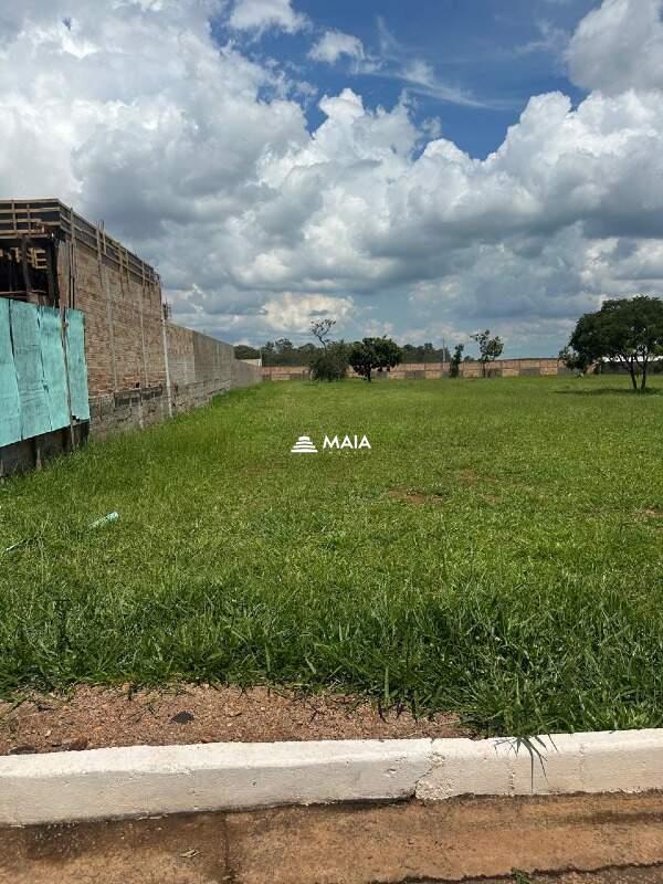 Terreno em Condomínio à venda no Residencial Mário de Almeida Franco: 