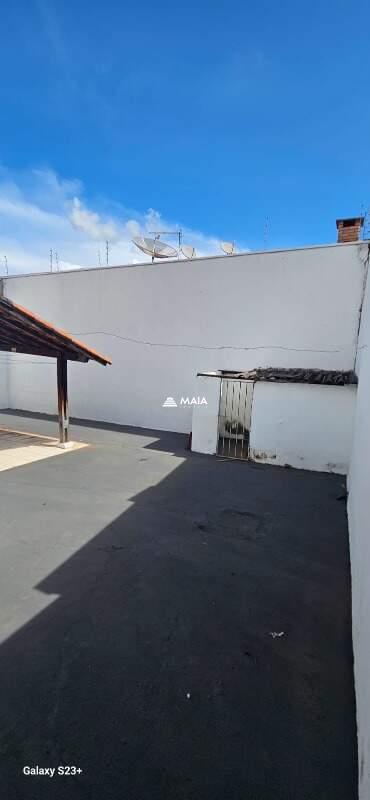 Casa à venda no Beija Flor II: 