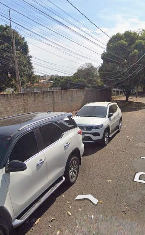 Terreno/Área à venda no Santa Maria: 