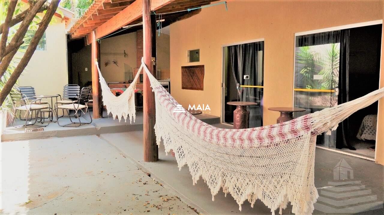 Casa à venda no Mercês: 