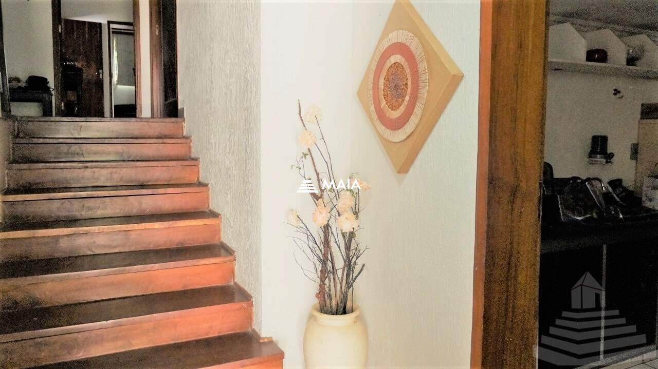 Casa à venda no Mercês: 