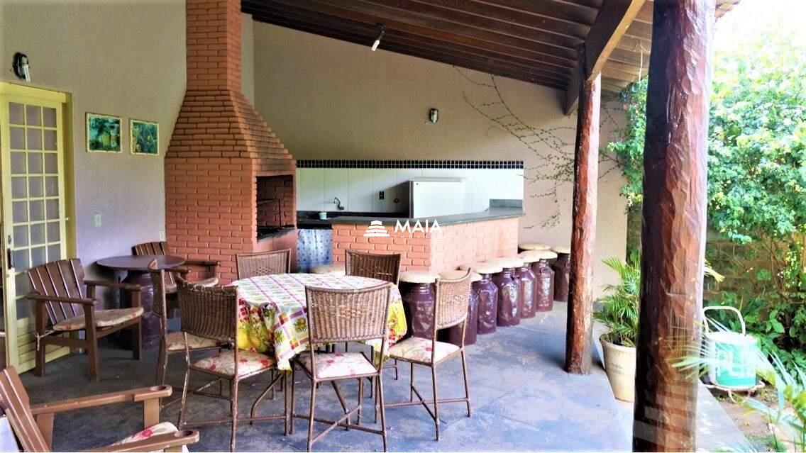 Casa à venda no Mercês: 