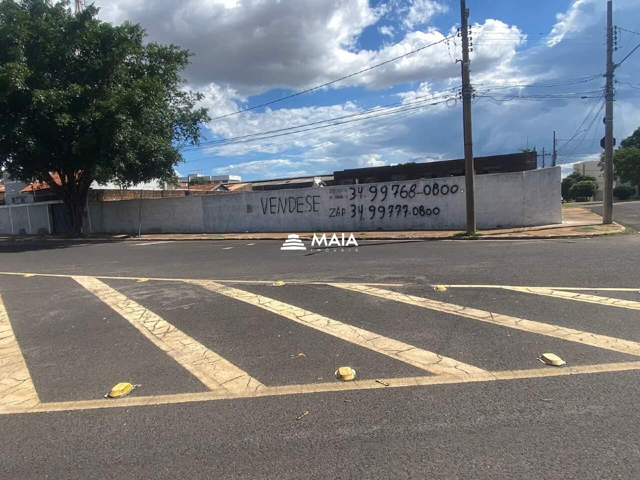 Terreno/Área à venda no Boa Vista: 