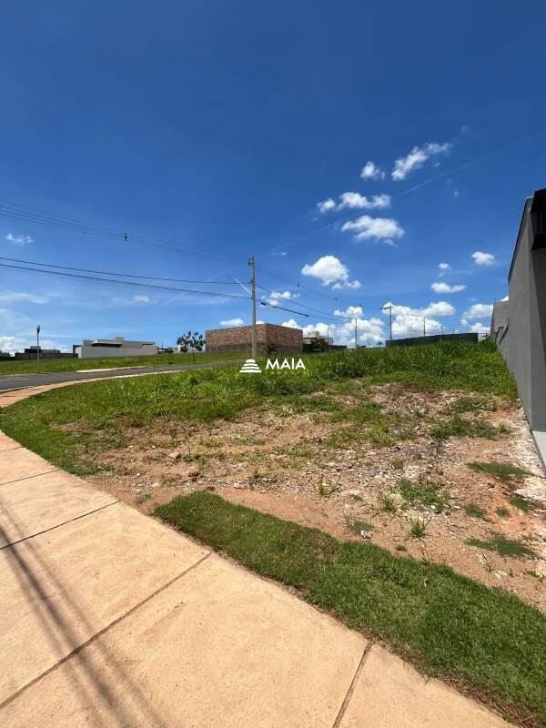 Terreno em Condomínio à venda no Damha III - Res. Uberaba: 