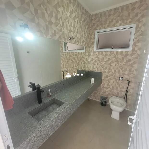 Casa de Condomínio à venda no Morada da Fronteira: 