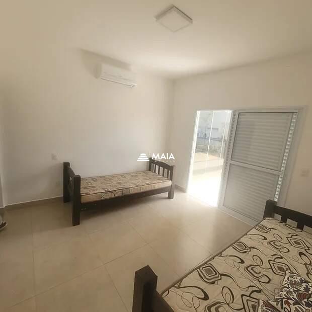 Casa de Condomínio à venda no Morada da Fronteira: 