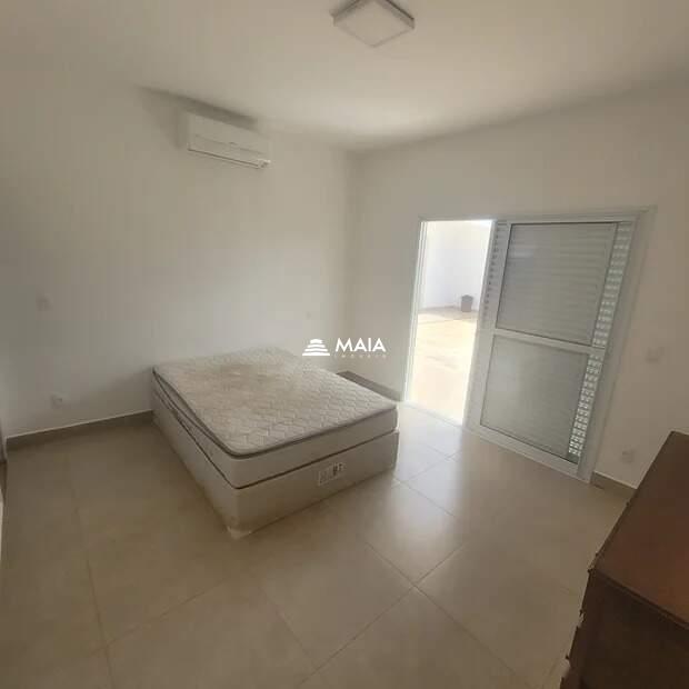 Casa de Condomínio à venda no Morada da Fronteira: 