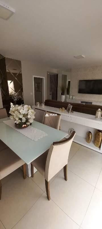 Casa de Condomínio à venda no Estância dos Ipês: 