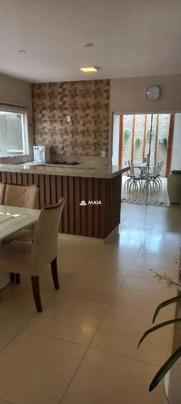 Casa de Condomínio à venda no Estância dos Ipês: 