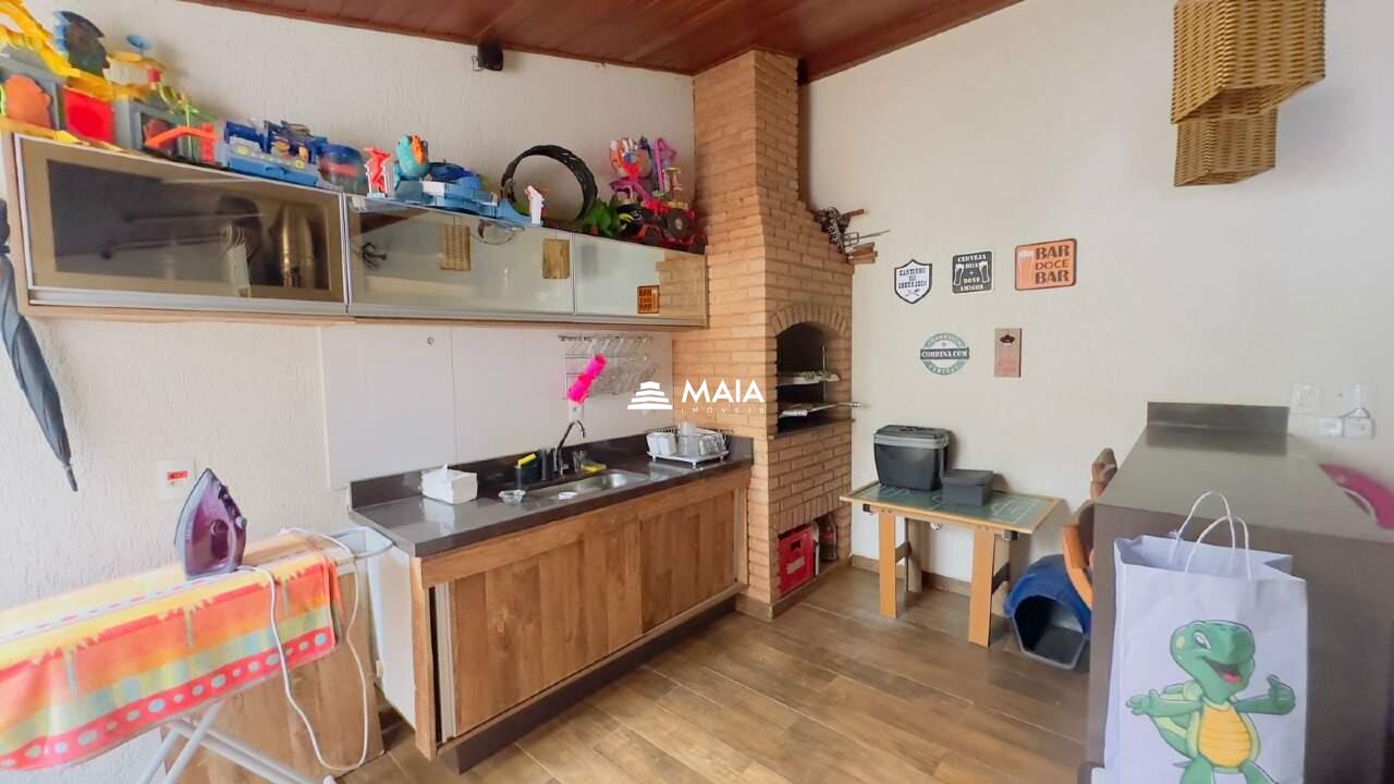 Casa de Condomínio à venda no Portal Beija Flor: 