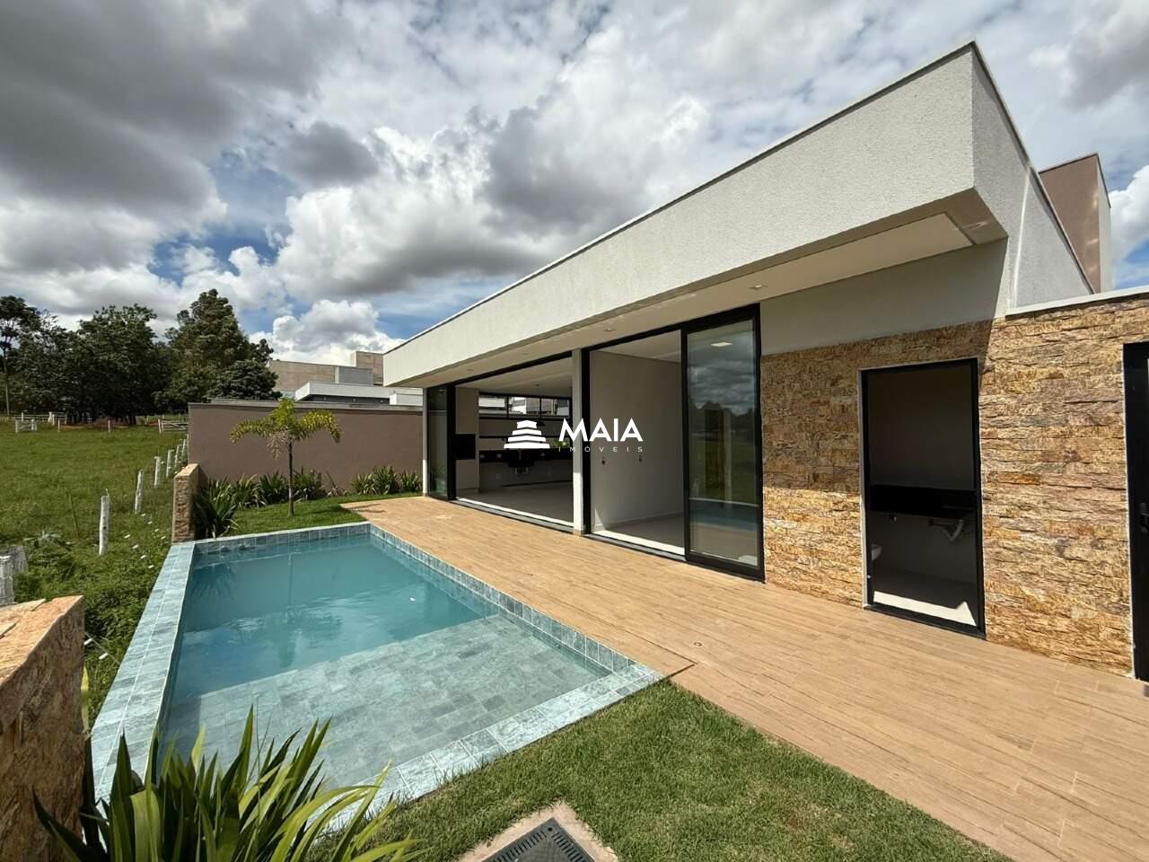 Casa de Condomínio à venda no Jockey do Lago: 