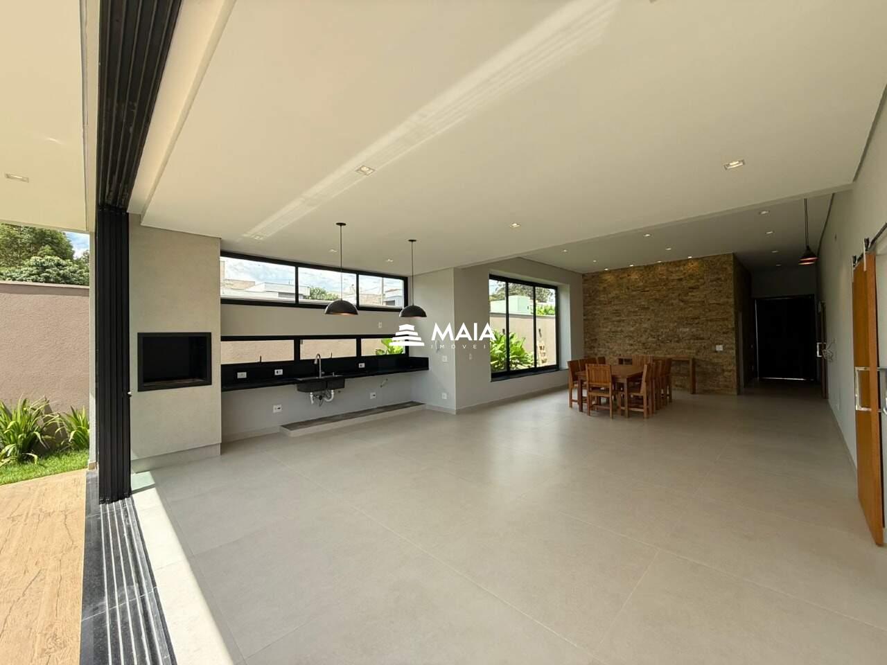 Casa de Condomínio à venda no Jockey do Lago: 