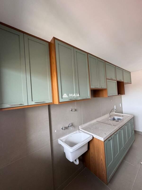 Apartamento à venda no Mercês: 