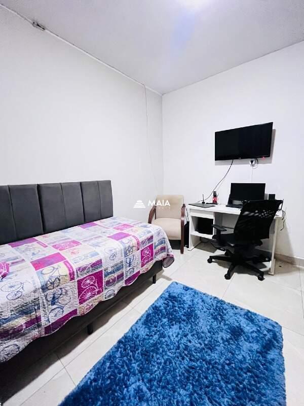 Casa à venda no Beija Flor: 