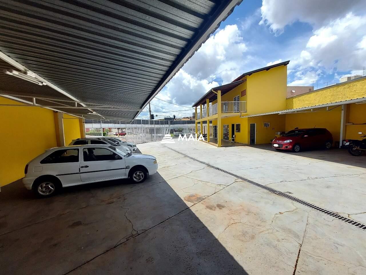 Comercial à venda no Fabrício: 