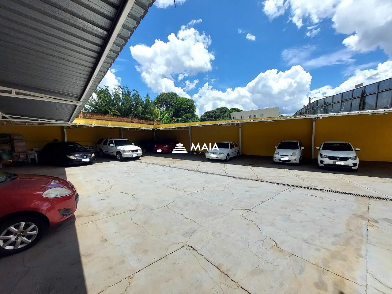 Comercial à venda no Fabrício: 