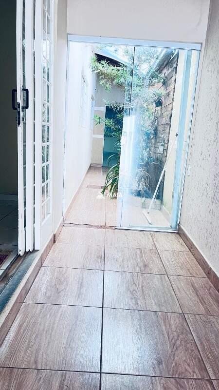 Casa à venda no Grande Horizonte: 