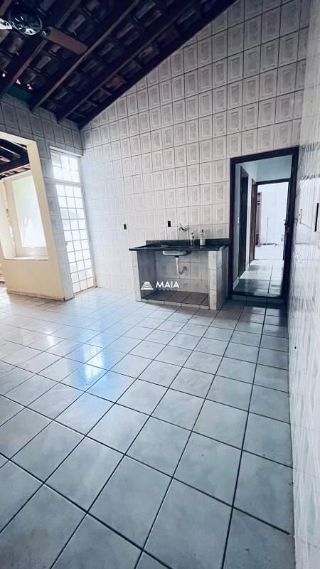 Casa à venda no Grande Horizonte: 