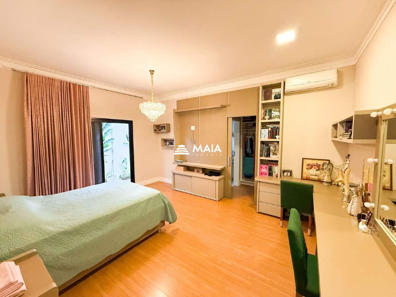 Casa de Condomínio à venda no Residencial Mário de Almeida Franco: 