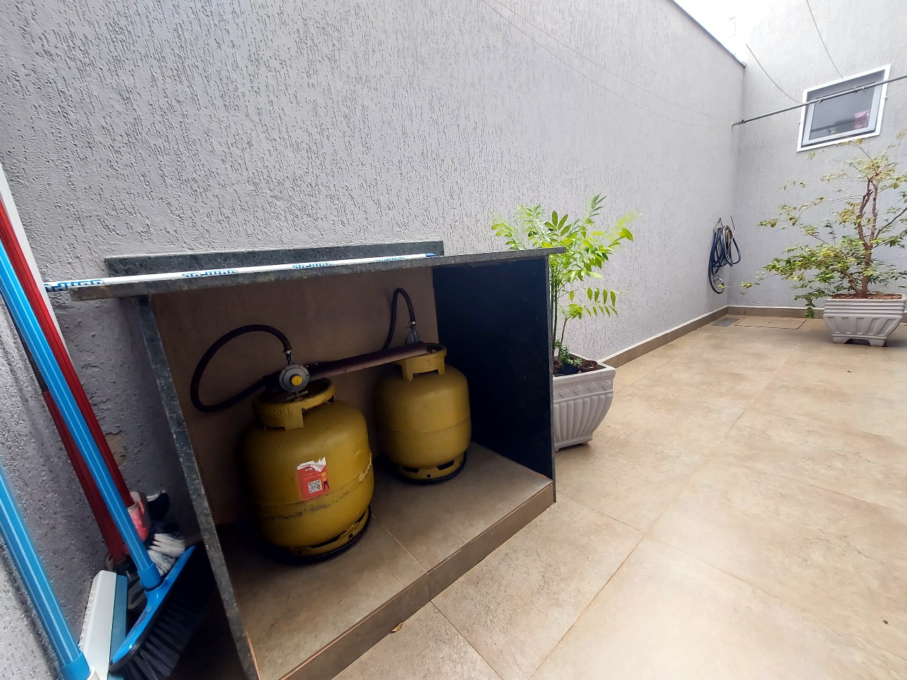 Casa à venda no Residencial Presidente Tancredo Neves: 