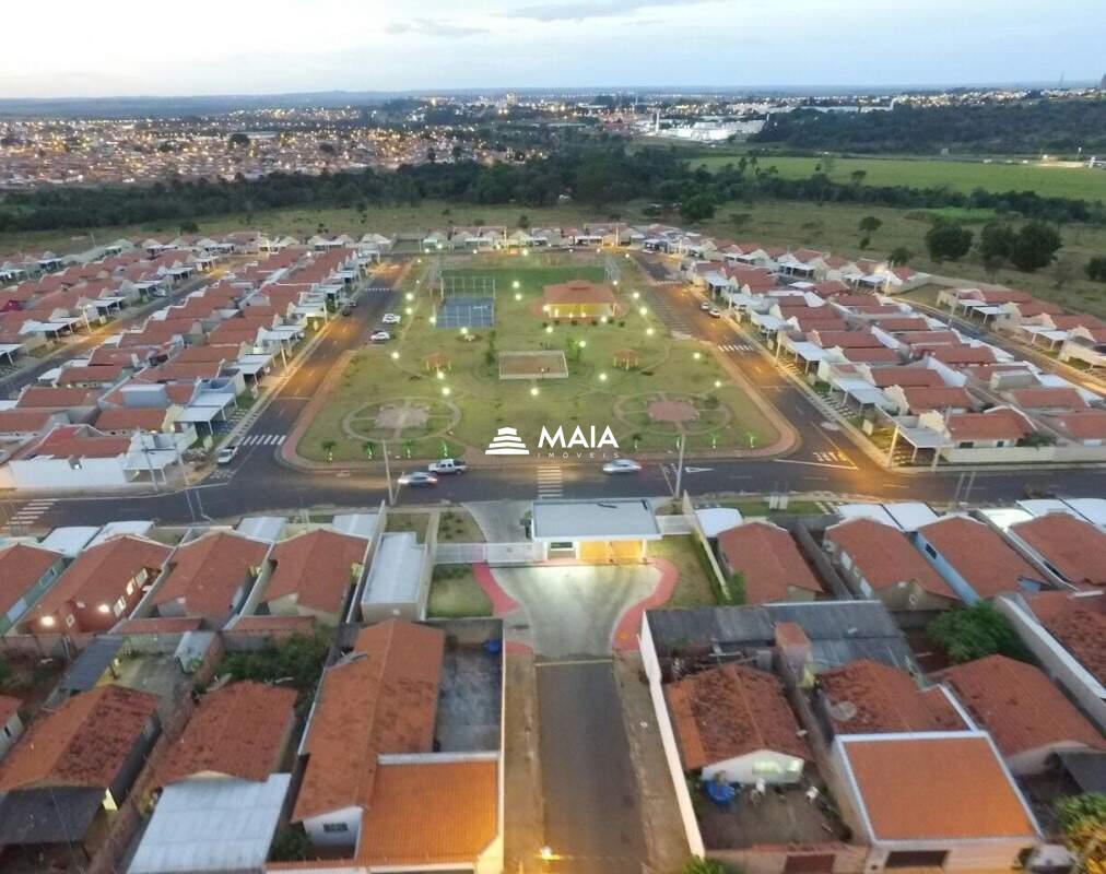 Casa de Condomínio à venda no Portal Beija Flor: 