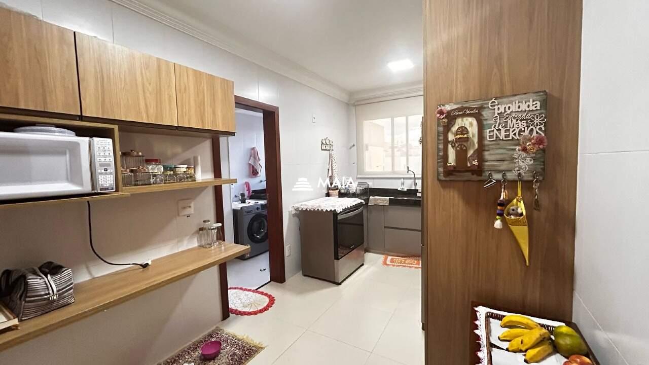 Apartamento à venda no Fabrício: 