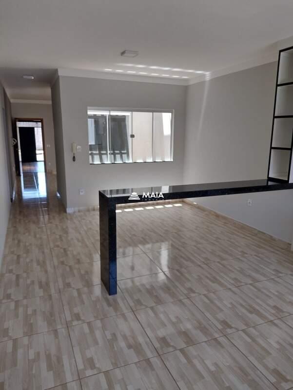 Casa à venda no Jardim Nenê Gomes: 