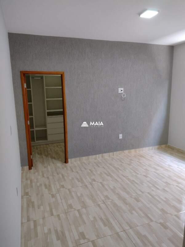 Casa à venda no Jardim Nenê Gomes: 