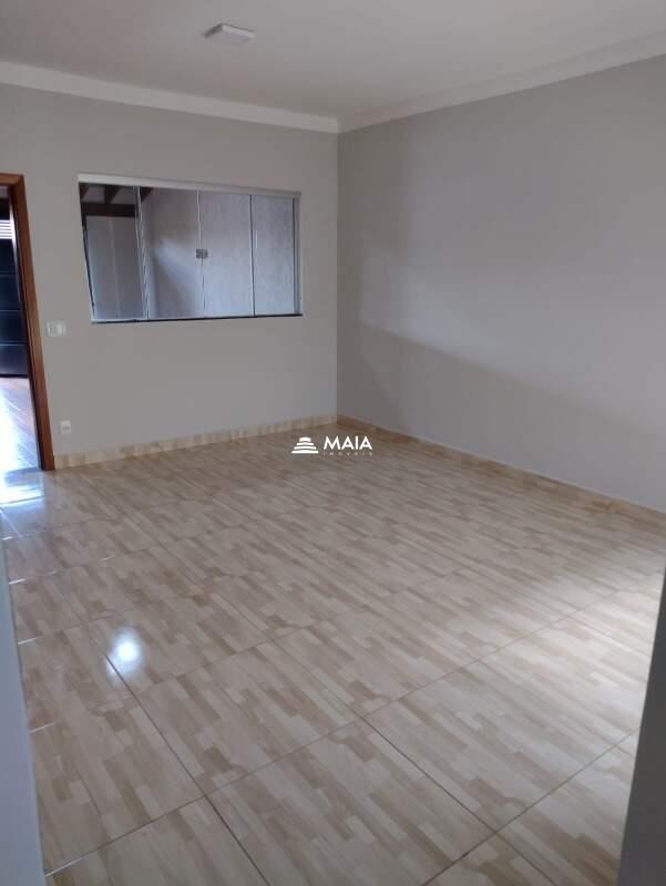 Casa à venda no Jardim Nenê Gomes: 