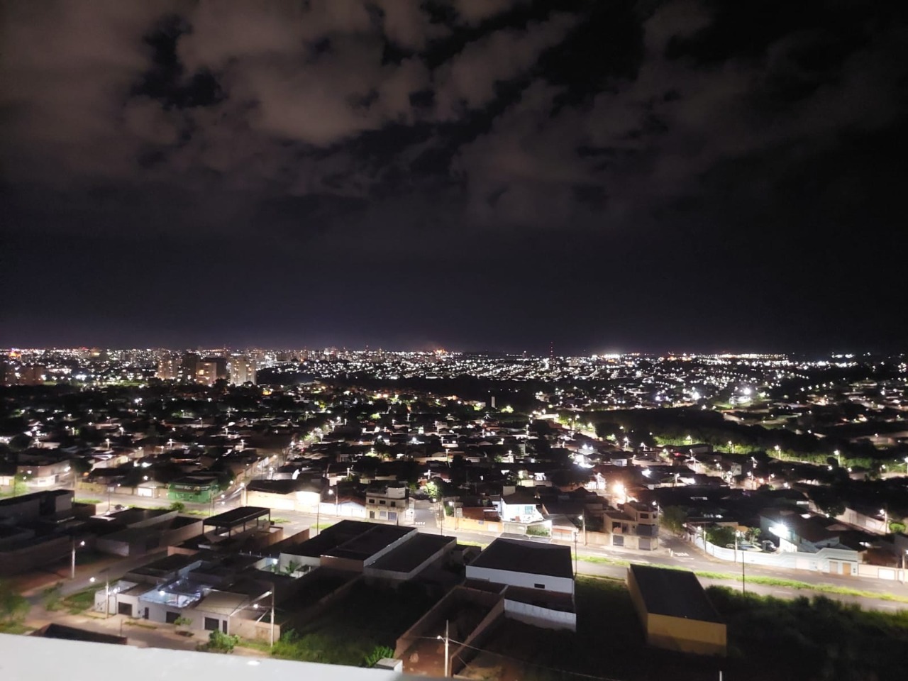 Apartamento à venda no Manoel Mendes: 