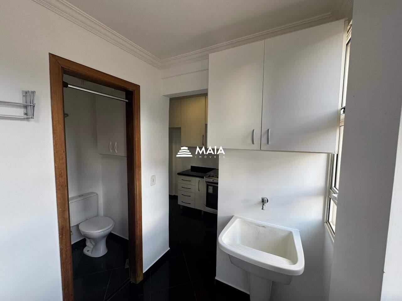 Apartamento à venda no Mercês: 